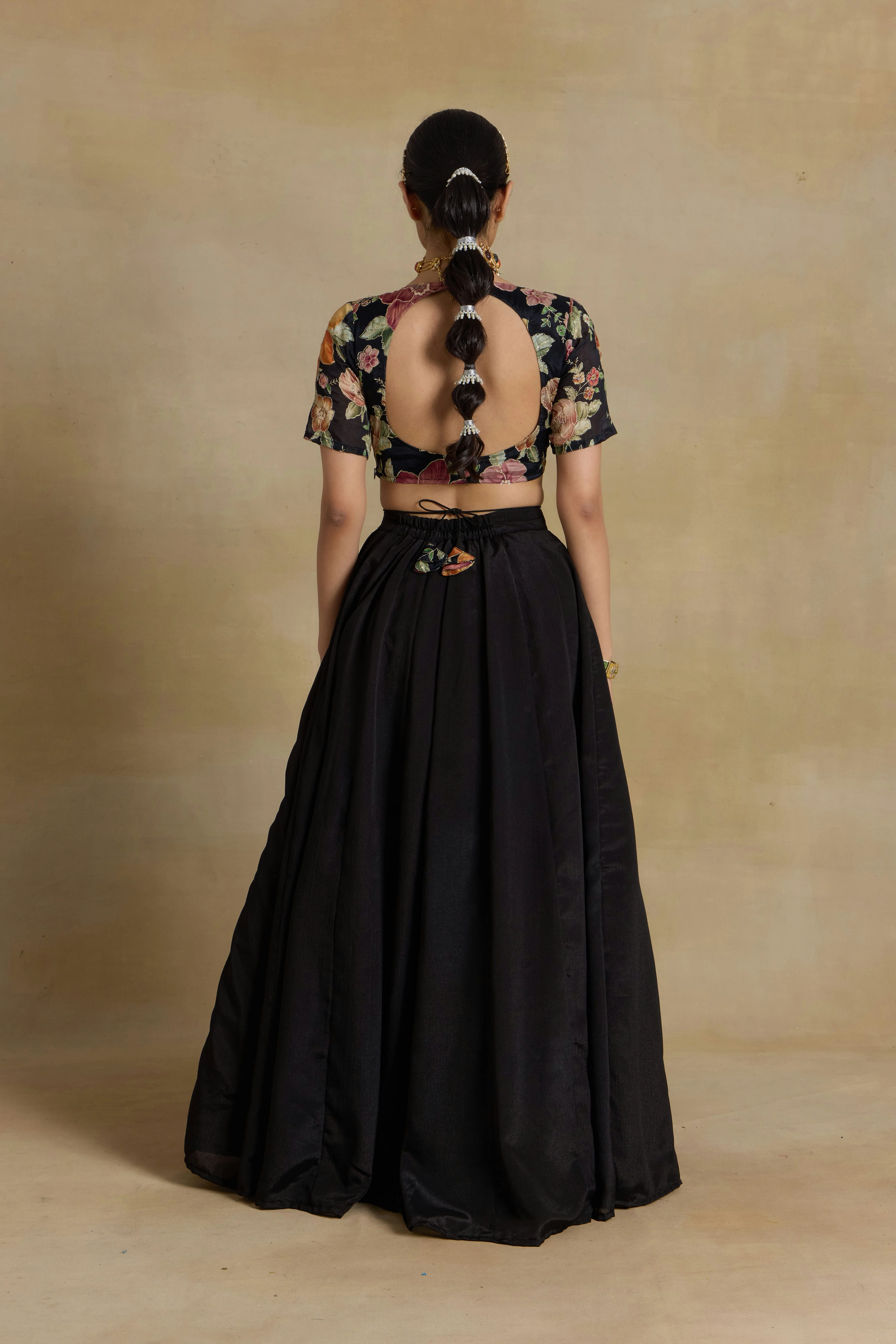 Alaya Noor Midnight Muse Lehenga Set - Image 6