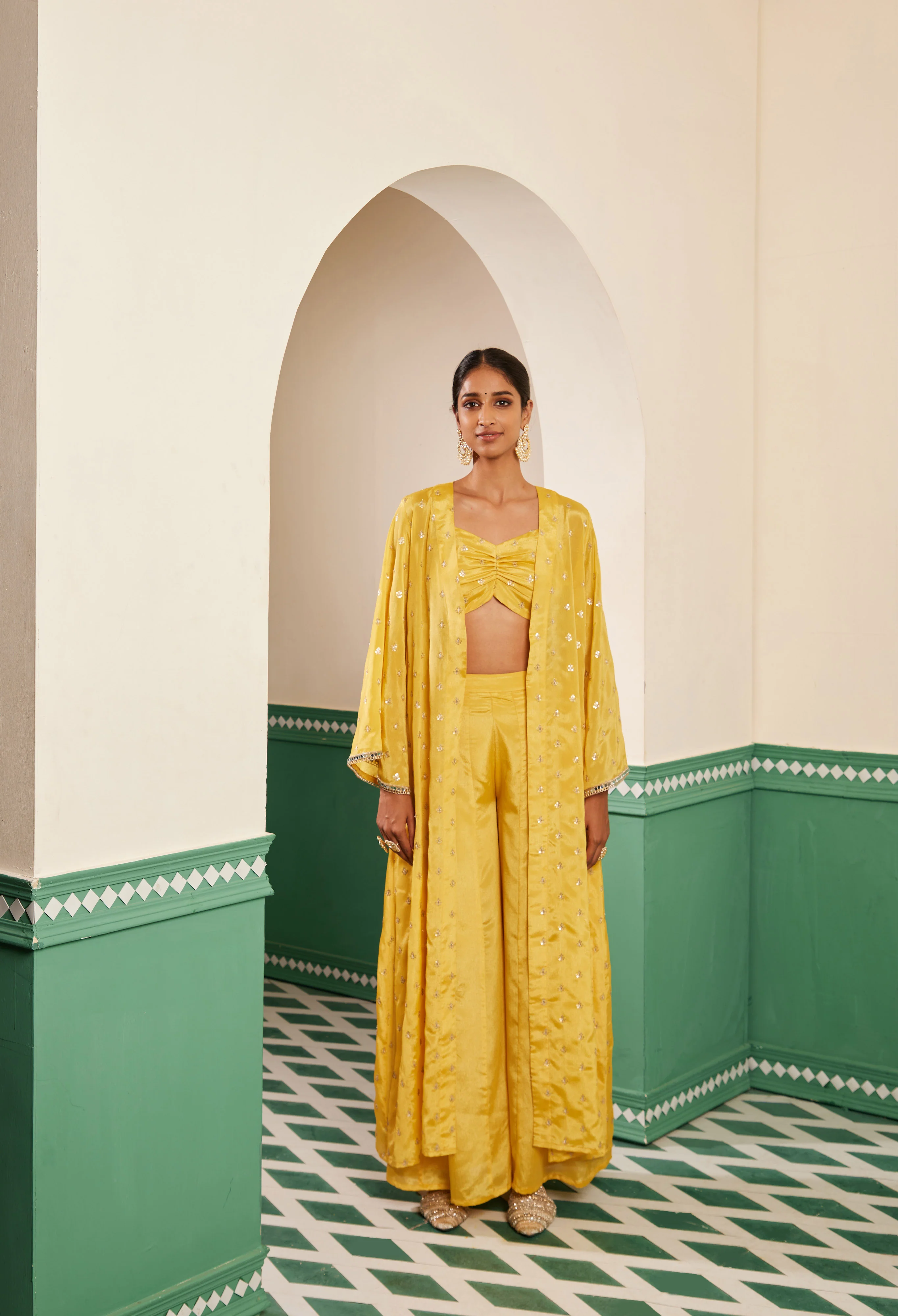 Sajda Yellow Overlay Set - Image 3