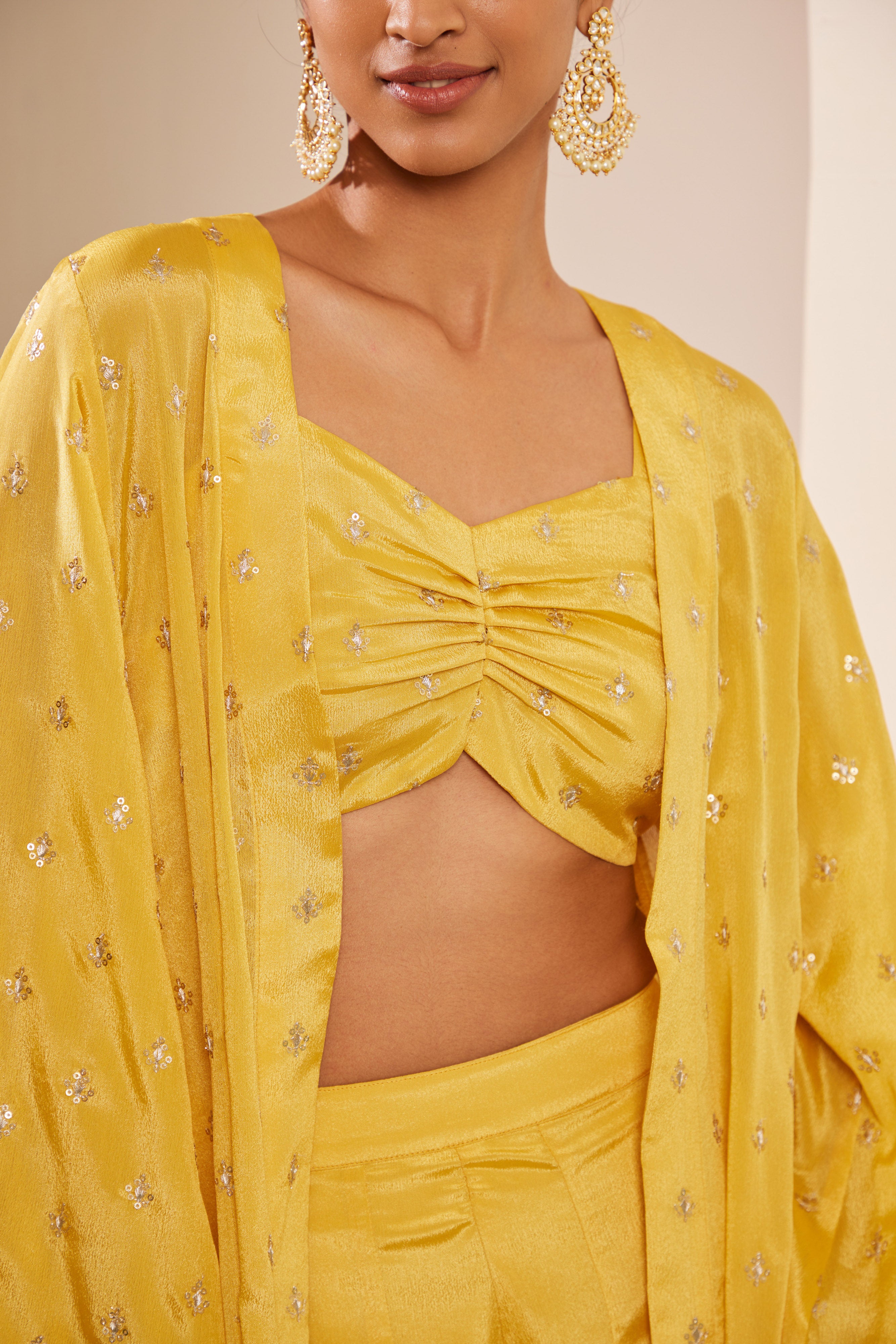 Sajda Yellow Overlay Set - Image 6